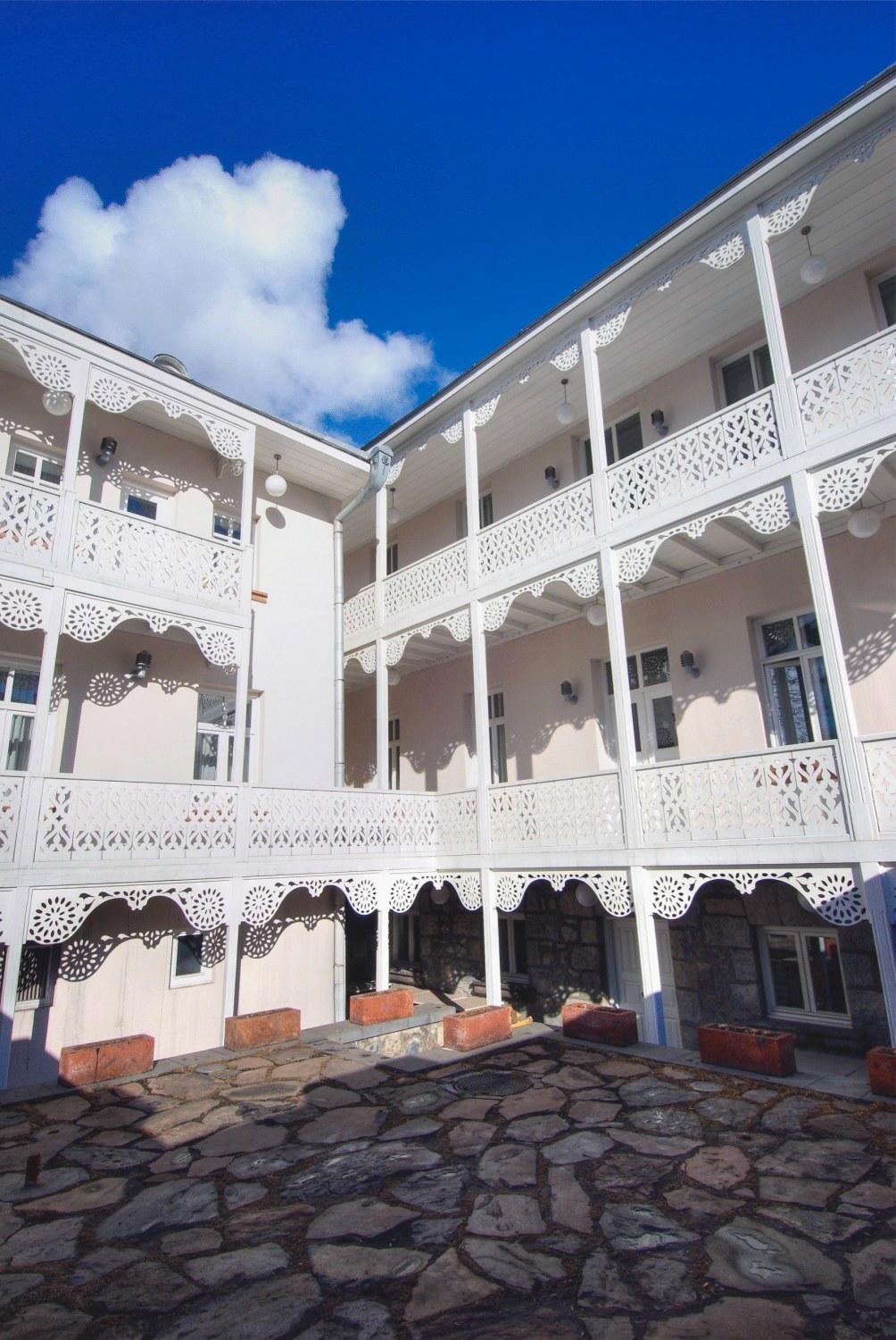 Kar's Hotel Kars Exteriör bild